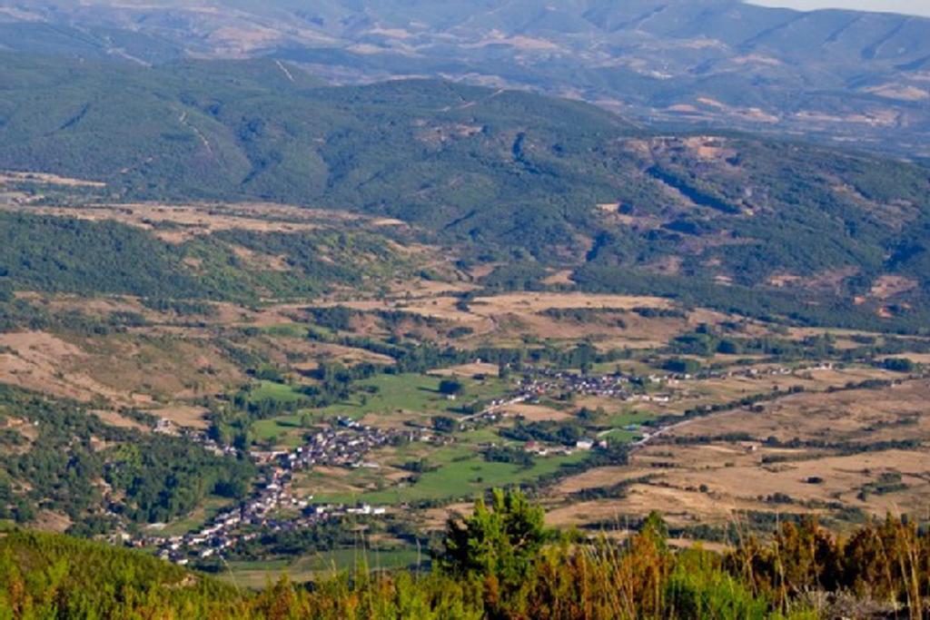 Las Fontaninas Noceda del Bierzo Exterior foto