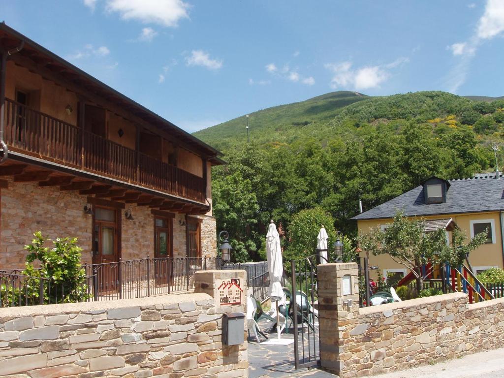 Las Fontaninas Noceda del Bierzo Exterior foto